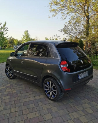 Renault Twingo cena 30000 przebieg: 51930, rok produkcji 2016 z Rzeszów małe 562